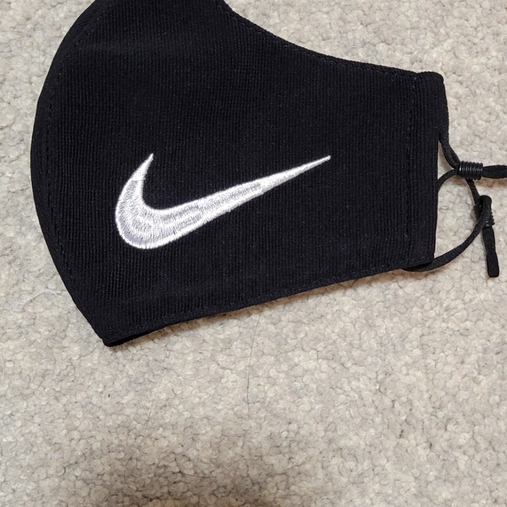 Nike mask